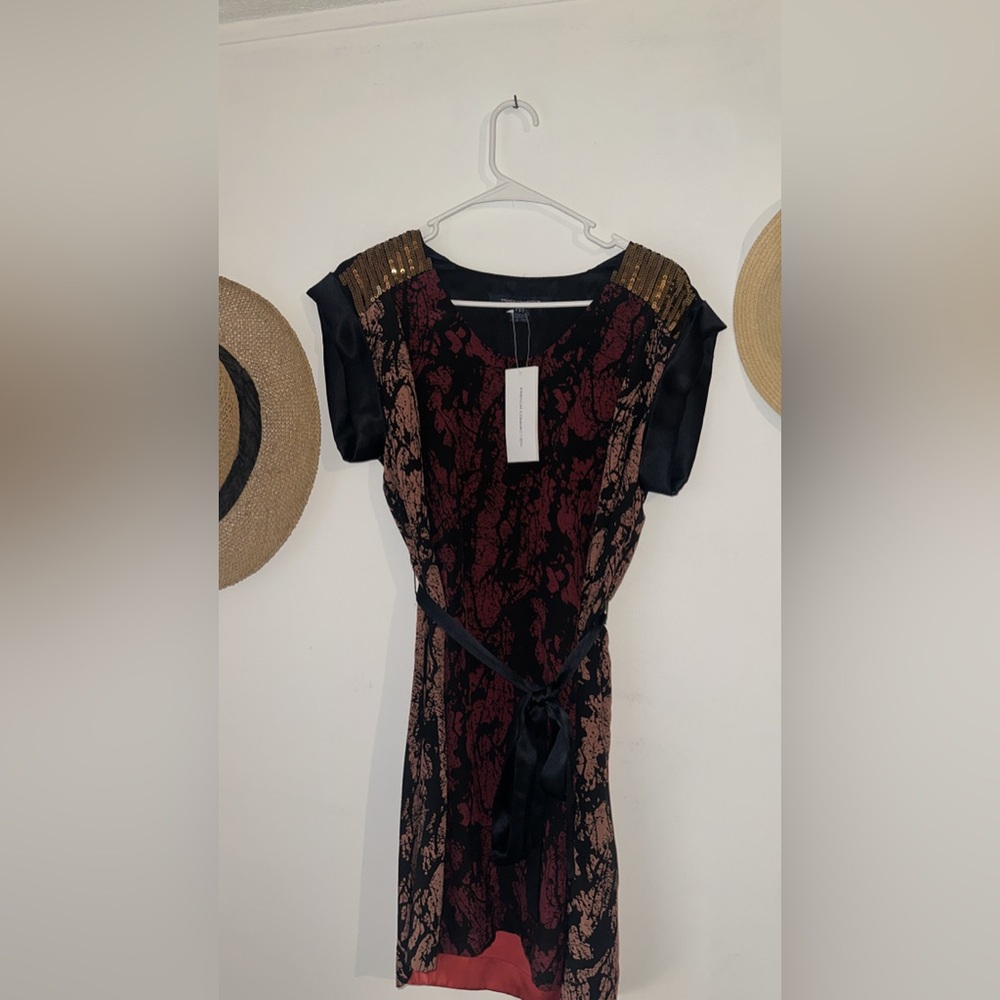 Elegant Black and Red Women's Dress